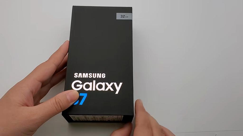 Восстановленный Samsung Galaxy S7 G930F Оригинальный Разблокированный 4G LTE 5.1 Дюйма 32GB NFC Смартфон