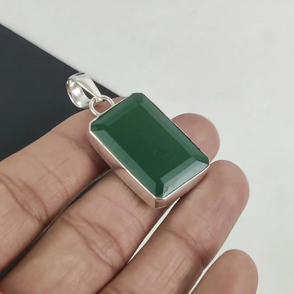 Изящный кулон с драгоценным камнем из зеленого оникса, серебро 925 пробы — дизайн ручной работы, повседневные украшения, уникальный кулон с зеленым ониксом в подарок любимому человеку