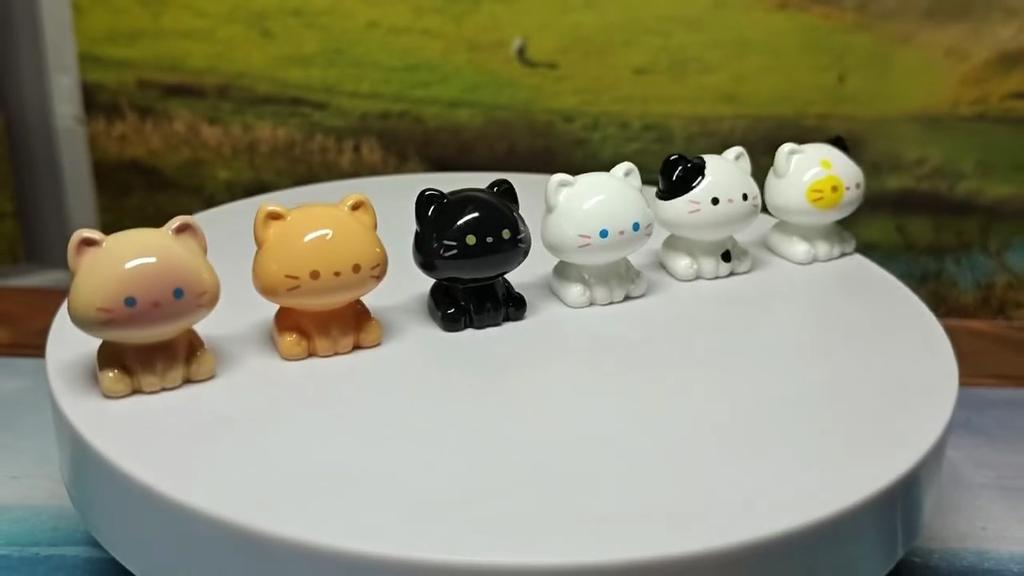 6Pcs/set Cartoon Mini Pet Cat Miniatures Resin Animal Ornament Fairy Garden Decoration Moss Terrarium Micro Landscape