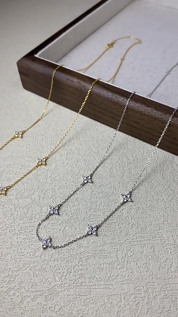 High-Grade Four-Leaf Clover Necklace Women's Collarbone Chain Full Of Stars Super Flash Light Luxury Hundred Temperament Necklace