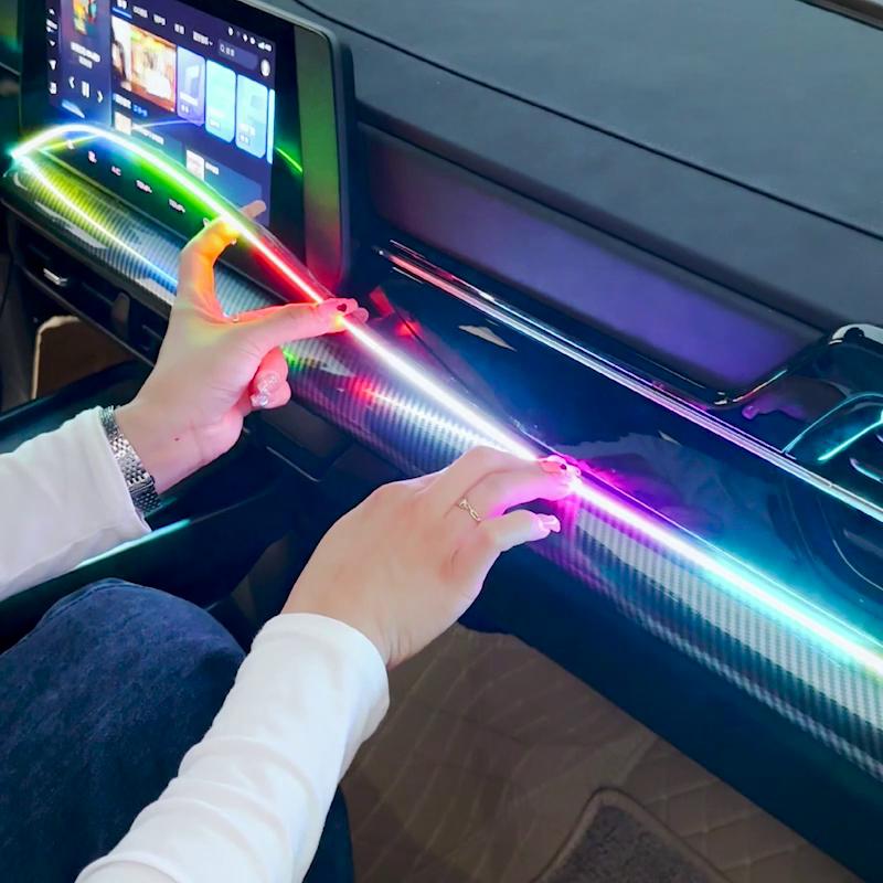 110 СМ Автомобильная RGB Светодиодная Полоса Неонового Света Приложение Управление Музыкой Ритм Датчик Лампы с Дистанционным Окружающим Освещением Автомобиля Интерьер Авто Украшения Атмосфера Лампа