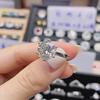 Vinregem Кольцо из стерлингового серебра 925 пробы с бриллиантом VVS1 1-5CT, настоящий муассанит D цвета, круглое кольцо с драгоценным камнем, свадебное обручальное ювелирное изделие