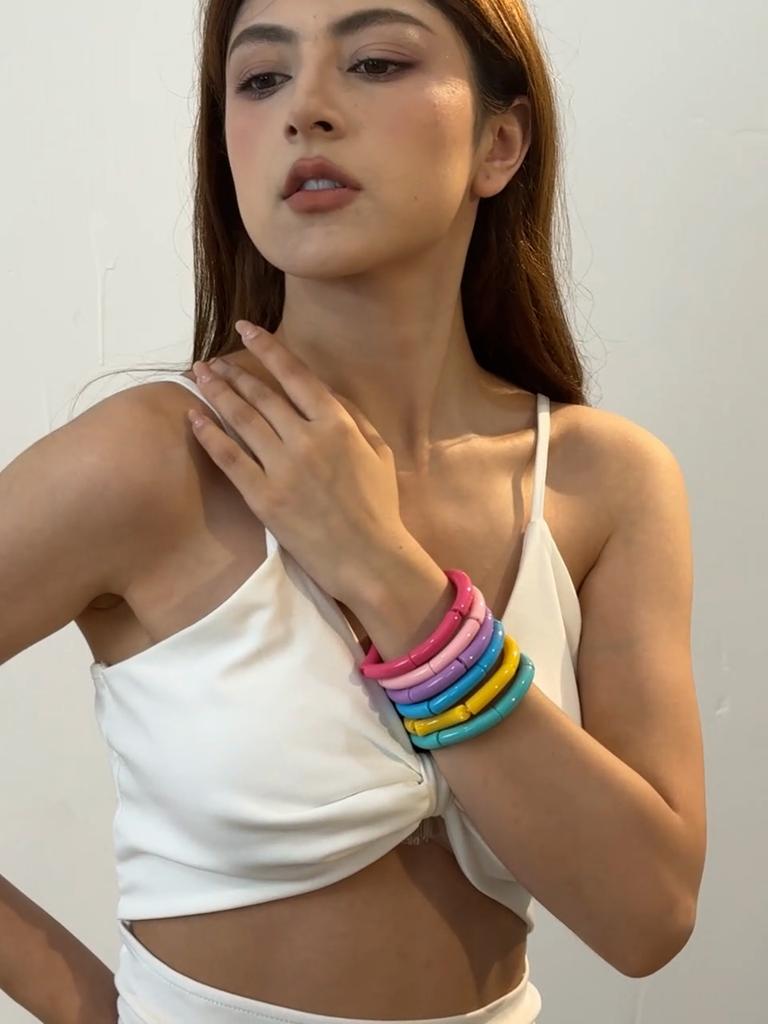 Cross Border Fashion and Cute Dopamine Style Round Tube Acrylic Bracelet for Women Jewelry Seaside Tourism Macaron Color Bracelet Matching