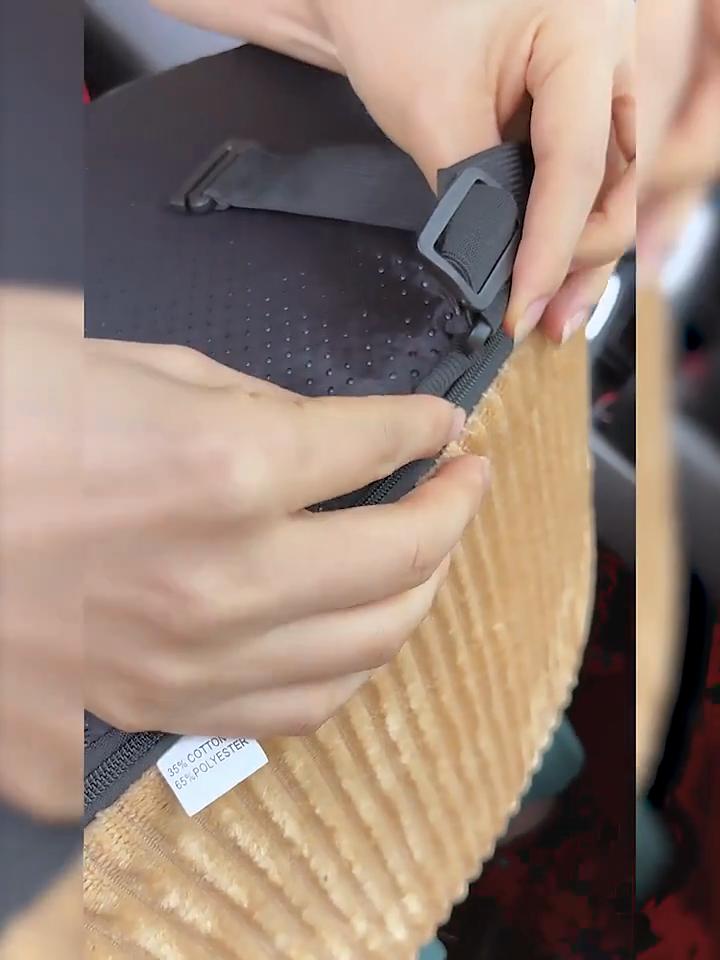 Four Seasons Universal Pet Carrier Bag And Car Seat - Ultimate Comfort And Safety for Your Dog