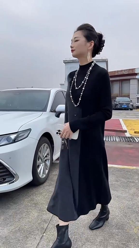 Johnature Woman Winter Neck Long Sleeves Knit Dress Niche Contrast Devise Fashion Personality Dress