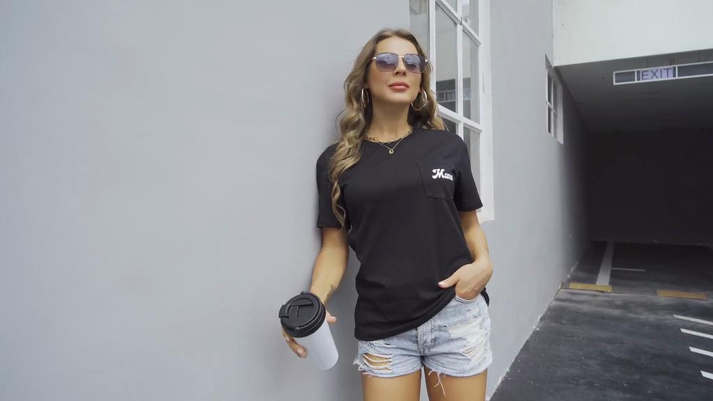 Women's Letter Print Crew Neck T-Shirt Short Sleeve Loose Basic Tee with Pocket