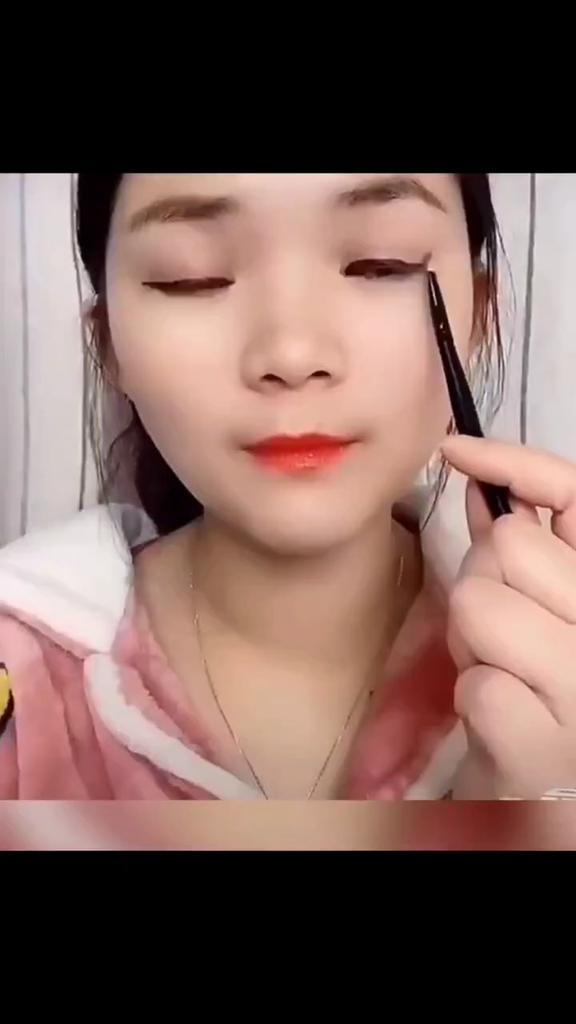 Double Eyelid Setting Cream Traceless Natural Invisible object Double Eyelid Glue Big Eye Cream Lasting waterproof Student Cosmetic Beauty Cream