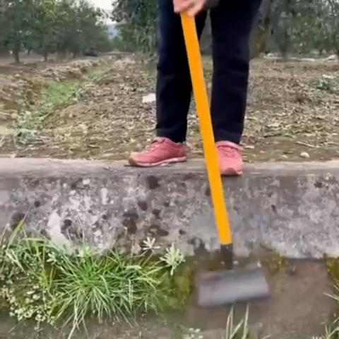 1pc, Stainless Steel Garden Shovel, Multifunctional & Handleless Metal Yard Weeding Tool, Outdoor Garden Household Cleaning Shovel