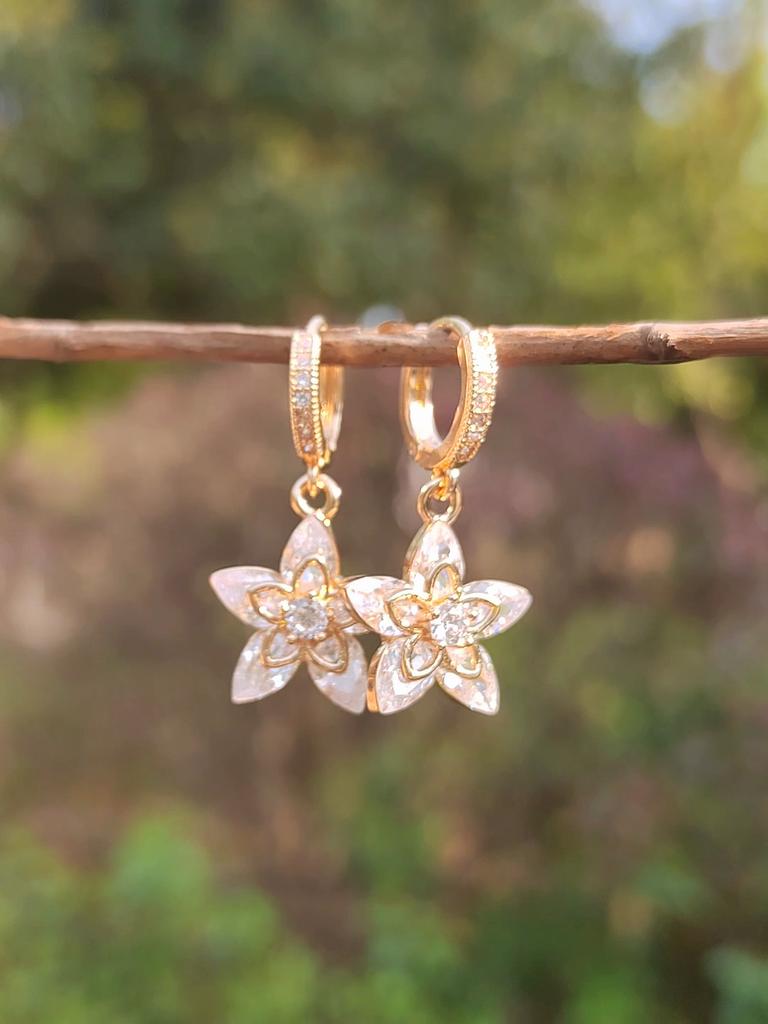 New Fashion Flowers Dangle Earrings for Women Cubic Zirconia Daily Jewelry Party Accessories