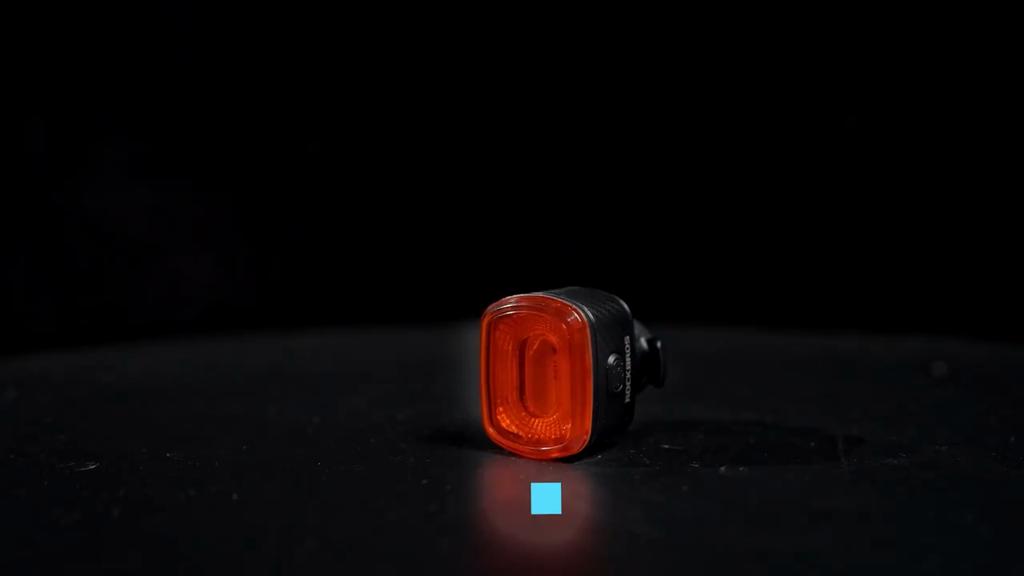 Умный задний фонарь для велосипеда USB-C Автоматический датчик торможения Водонепроницаемый IPX6 Светодиодный предупреждающий задний фонарь для безопасности езды на велосипеде