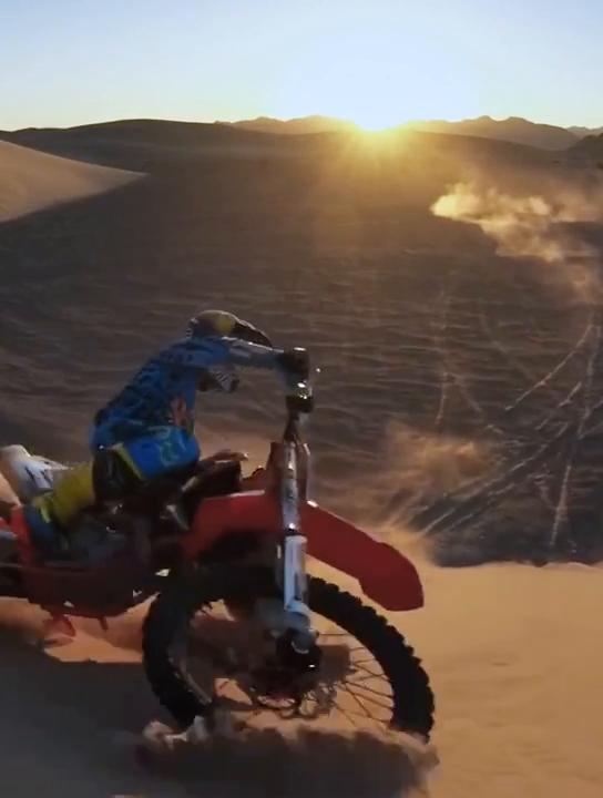 Megir Military Sport Watch Men Top Brand Luxury Leather Army Quartz Watches Clock Men Creative Chronograph