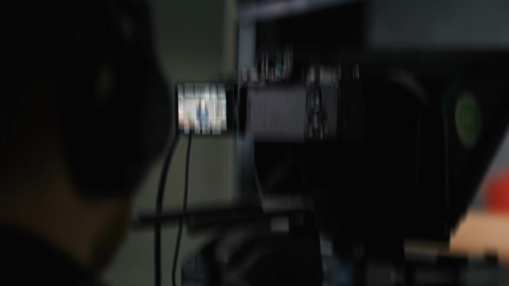 Kingston 256GB SD Memory Card Up To 280MB/s U3 V60 SDXC 128GB/512GB Full 4K Ultra HD Professional UHS-II Ultimate Speeds Cinema Cameras SD Card SDR2V6