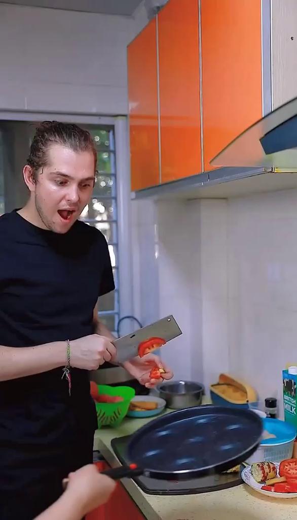 4/7 Cups Pancakes Frying Pans Breakfast Egg Pan Durable Non-stick Pan Holes Cooking Egg Ham Pans Pancak Maker Pan Cookware