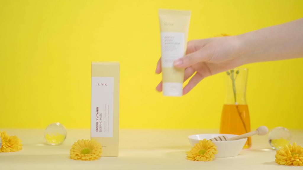 IUNIK Propolis Vitamin Sleeping Mask 60ml