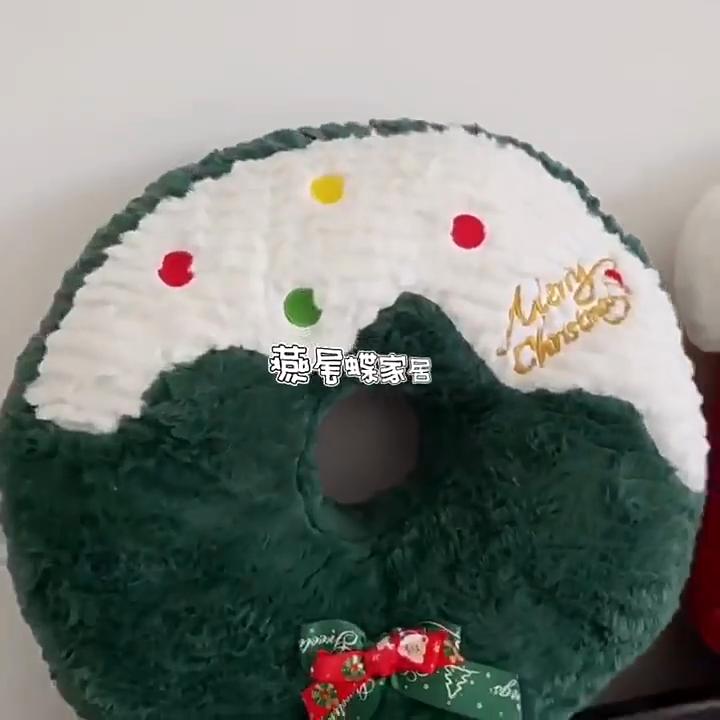Festive Christmas Cushion With Embroidered Tree Pattern For Home Holiday Decoration