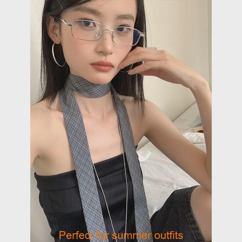 Elegant Stripe Pattern Neck Wrap Made Of Soft Fabric For Casual And Formal Wear