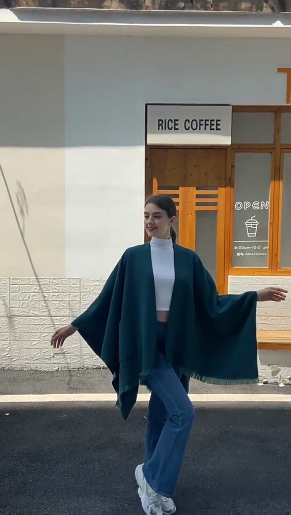 130*150cm Shawl Wraps for Women with Pockets, Elegant Cashmere Feeling Wraps, Open Front Pashmina with Tassel Scarf Blanket for Spring Fall Winter