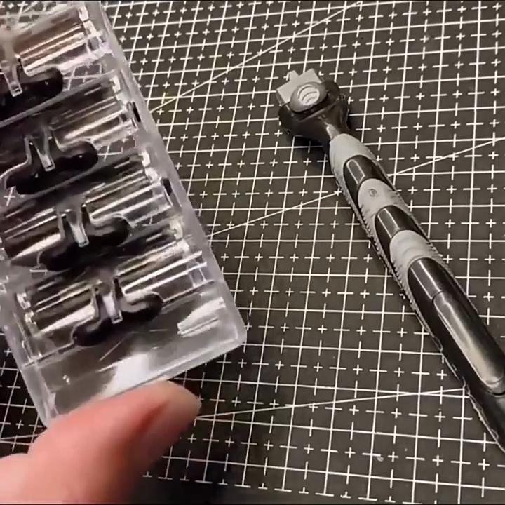 12 Pcs Shaving Razor Blades For Shaving Face Care 3 Layer Razor Replacement Heads