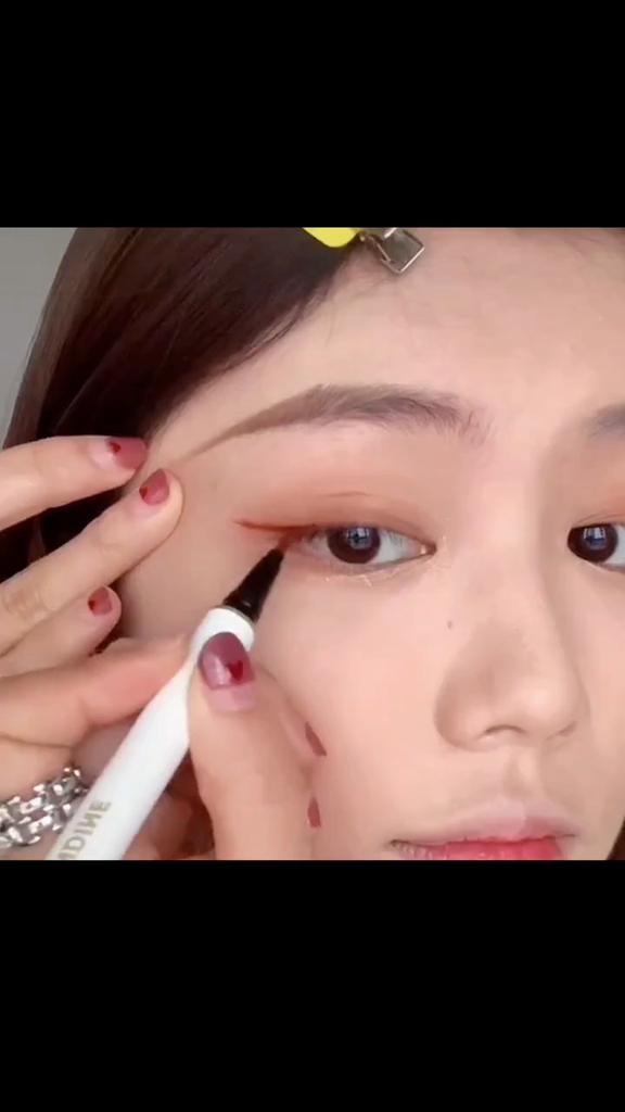 Color Eyeliner Waterproof Quick-drying Long-lasting Set Makeup Not Easy To Smudging Lying Silkworm Contouring Liquid Eyeliner Student Women's Makeup