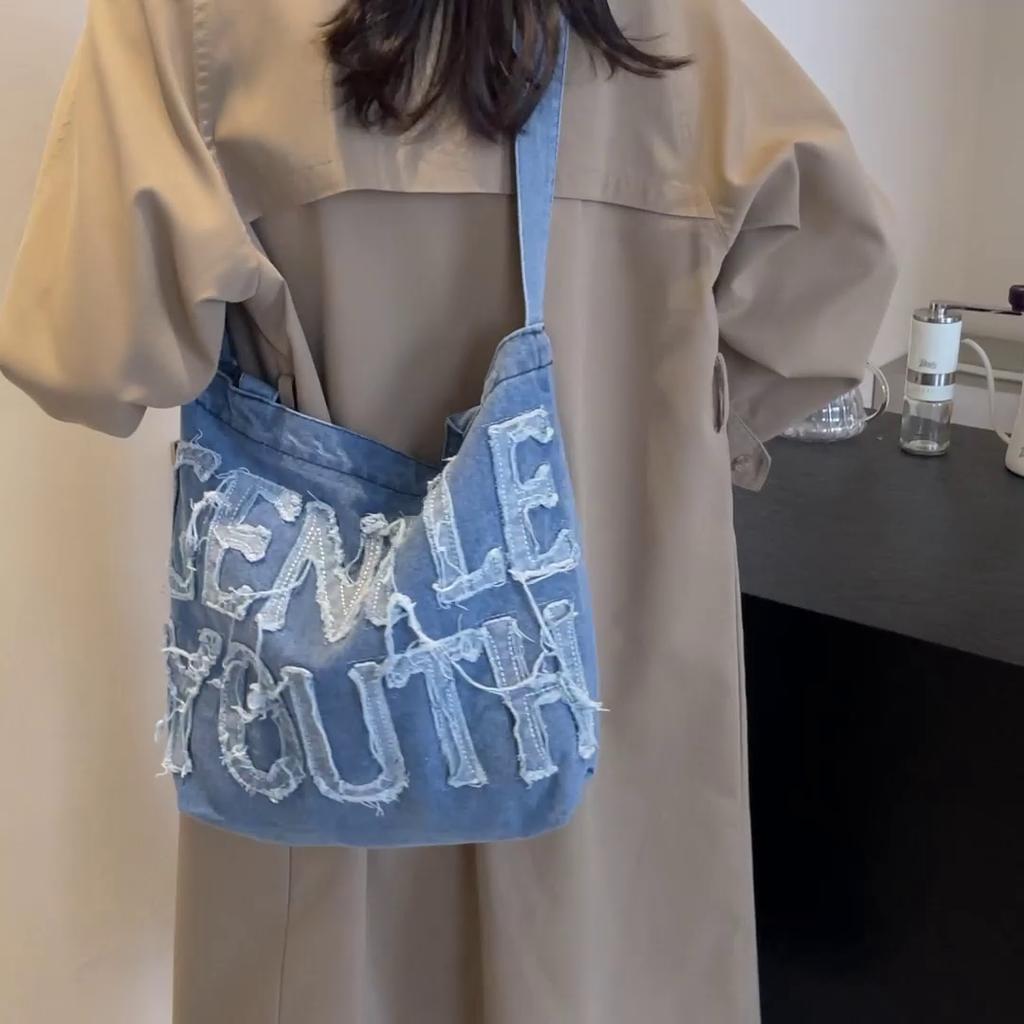 Джинсовая сумка-тоут, женская сумка через плечо с буквенным принтом, большая вместительная портативная сумка через плечо