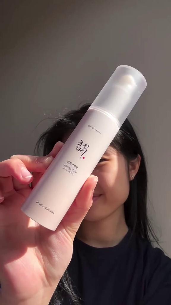 Beauty of Joseon Увлажняющая солнцезащитная сыворотка с женьшенем SPF 50+ PA++++