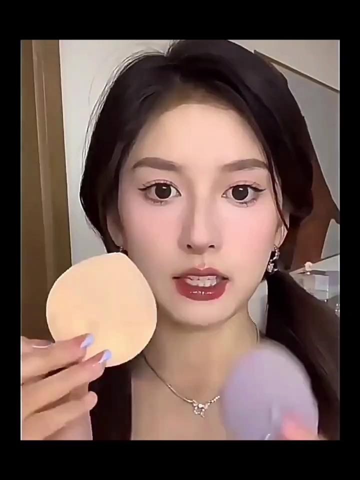 New Makeup Egg Air Cushion Foundation Puff Powder Powder Puff On Makeup Makeup Tools Soft Skin Beauty Makeup Egg Dry and Wet Non-sticking Powder