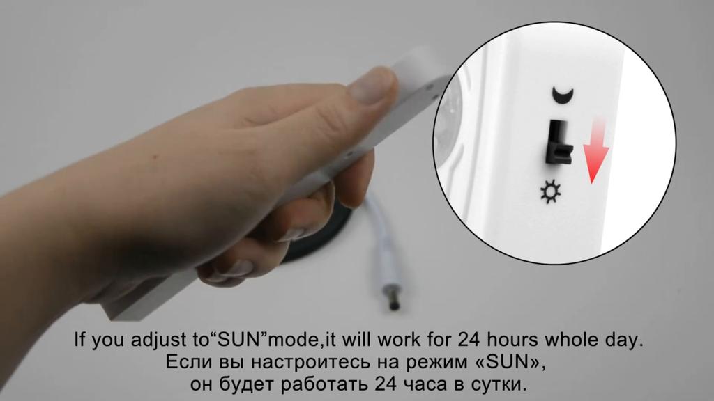 Светодиодный светильник под шкафом. Светодиодная лента с беспроводным датчиком движения PIR 2835. Кухонная лестница, шкаф, кровать. Боковые светильники.