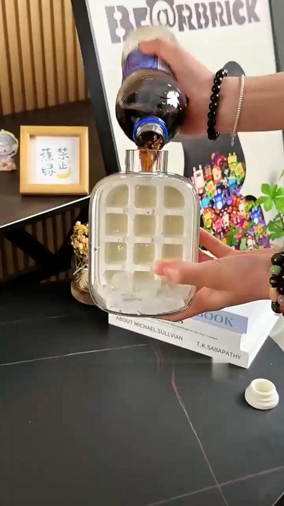 Бутылка для приготовления льда с крышкой-соломинкой, портативный прессованный лоток для льда для летнего использования на открытом воздухе, самодельный холодильник, морозильник, льдогенератор