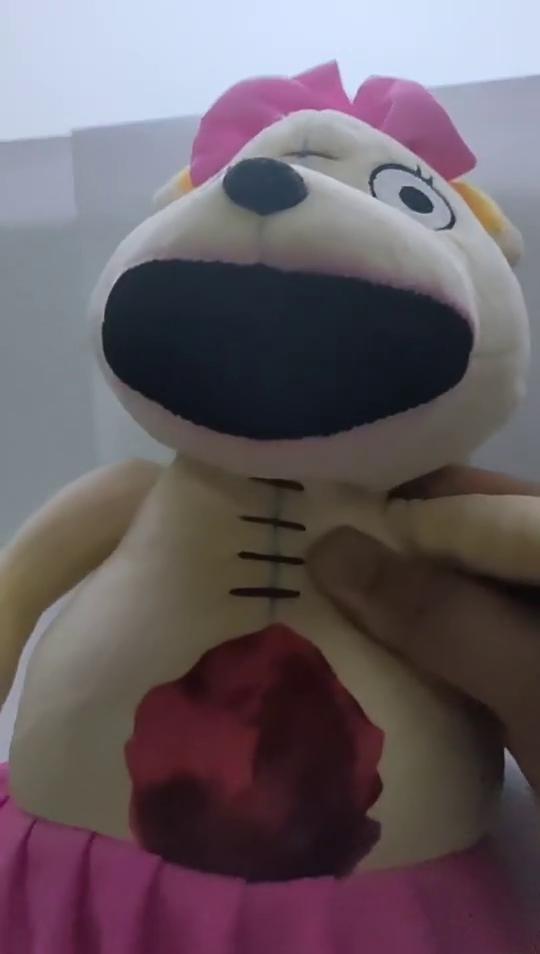 Мягкая игрушка-кукла Dark Deception Pink Pig