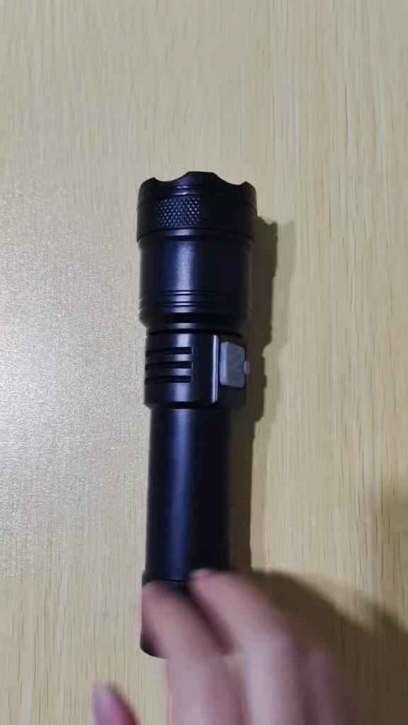 Высокомощные светодиодные фонариТактический фонарь с индикатором заряда USB-зарядка для кемпинга на открытом воздухе, рыбалки, аварийный зум-фонарь