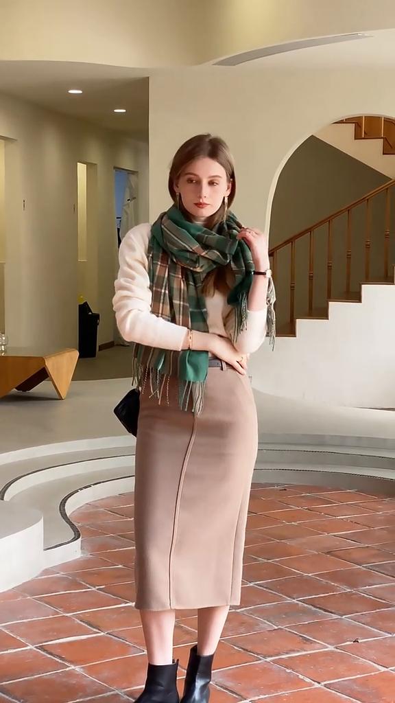 Women's Autumn Winter Thicken Warm Cashmere-like Long Scarf Fashion Plaid Shawl Tassel Pashmina