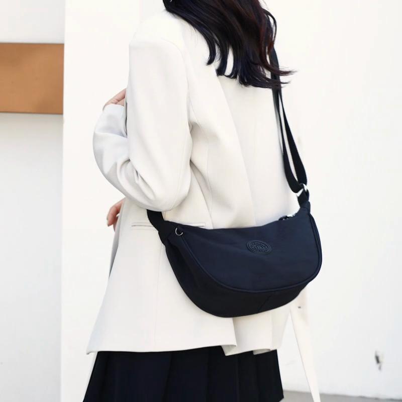 Легкая сумка-хобо большой вместимости, нейлоновая водоотталкивающая сумка через плечо для женщин