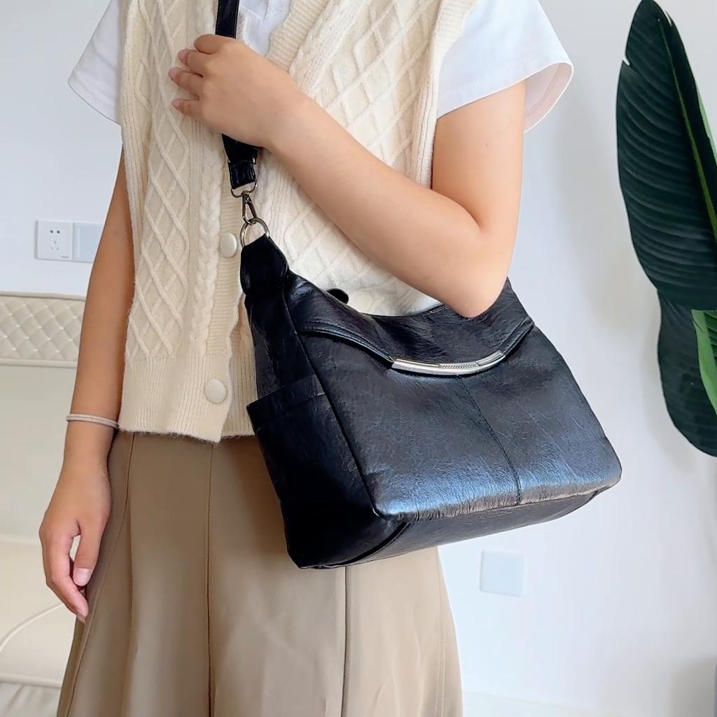 Women's Shoulder Bag Soft Leather Crossbody Bag Soft Leather Mother Bag Underarm Bag