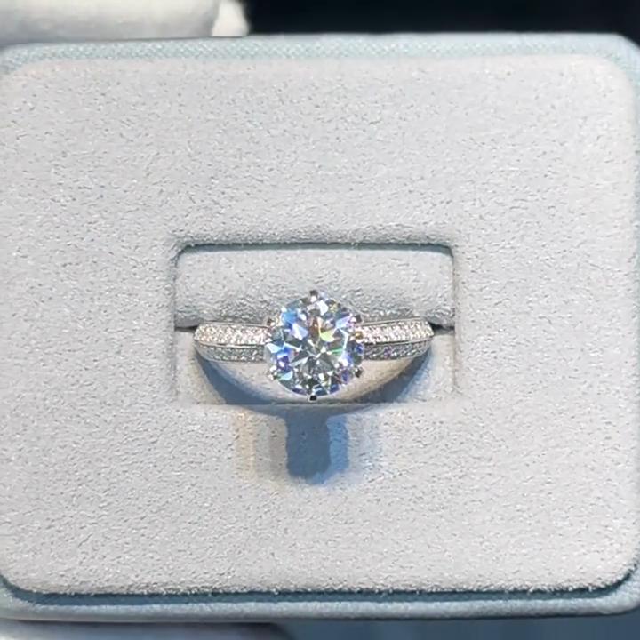 Vinregem 100% Стерлинговое Серебро 925 пробы, сверкающее круглой огранки, 8 мм, 2CT, 3EX VVS1, цвет D, настоящий муассанит с бриллиантами, женское кольцо, свадебное обручальное ювелирное изделие