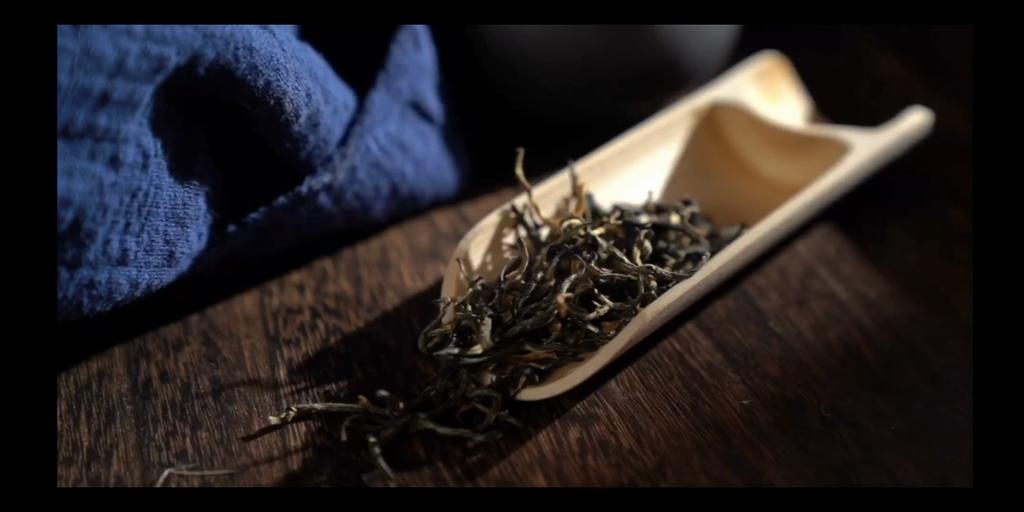 Three Cranes Sanhe 2015 Loose Liupao Tea Dark Tea 2301 Aged Teas 250g