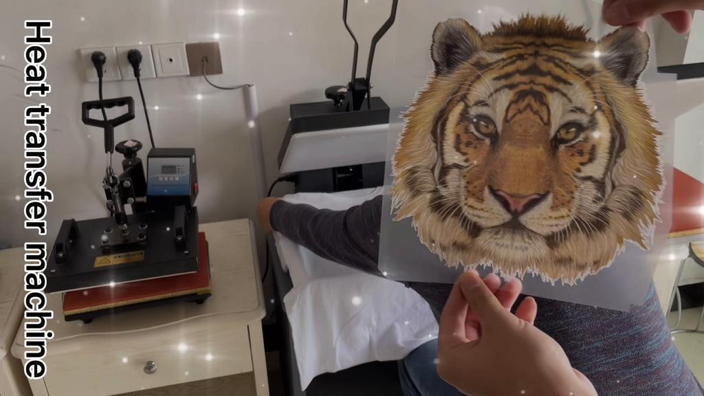 The Dinosaur Heat Transfer Vinyl Fashion Iron On Patch HTV Sticker DIY Thermal Transfer Decal for Fabric T Shirts