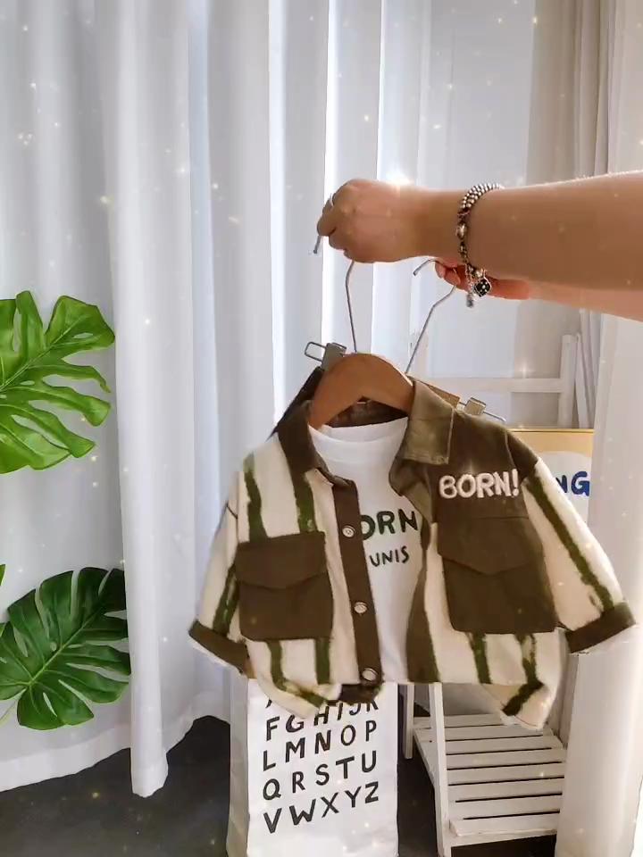 Комплект из 3 предметов с длинным рукавом для мальчиков, детская полосатая куртка на осень и зиму, белая футболка с круглым вырезом, повседневные брюки, модный комплект для мальчиков