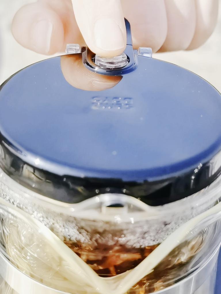 750 мл термостойкий стеклянный чайник с заварочным устройством, прозрачный набор для приготовления чая, рассыпной чай, цветок, чайный сервиз, горшок для воды из боросиликатного стекла