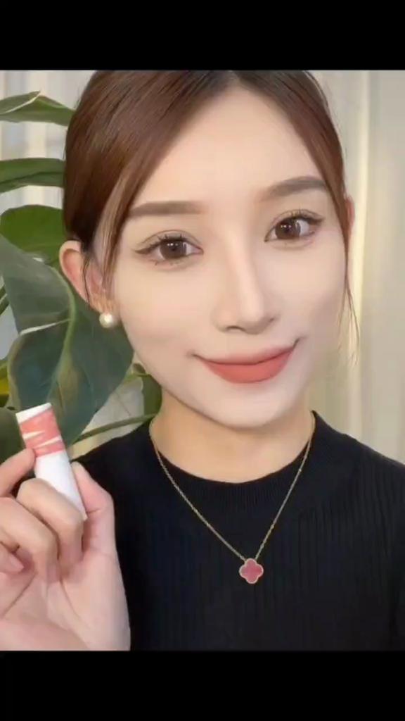 Lip Mud Lip Glaze Mist Face Matte Velvet Lipstick Lip Color White Moisturizing Long-lasting Waterproof Non-stick Cup Student Cosmetics Beauty