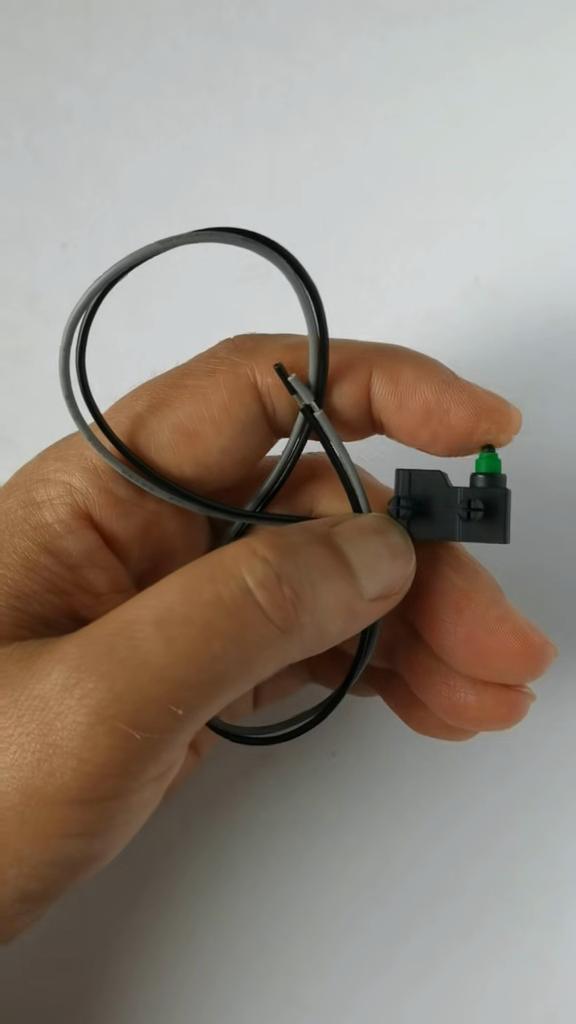 IP67 G305 Momentary Micro Switch Microswitches for Coffee Machine, Forklift Hydraulic Lock, Car door Lock and Forklift Hydraulic Lock