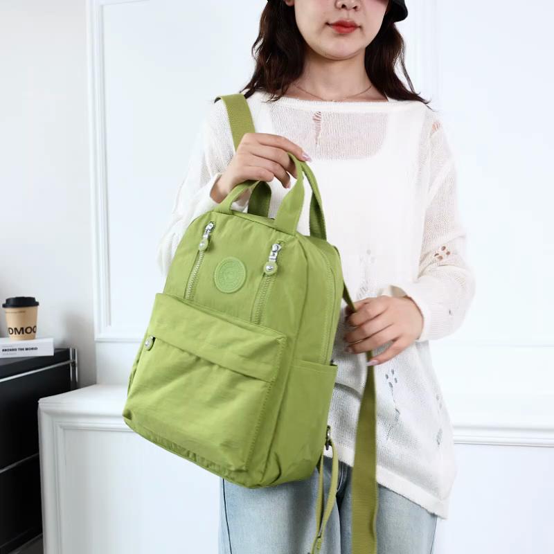 Однотонный женский рюкзак большой вместимости из нейлона