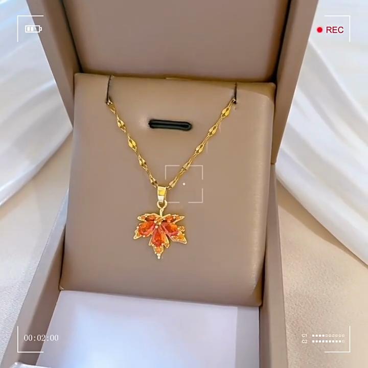 Zircon Maple Leaf Pendant Necklace for Women 2023 New Stainless Steel Chain Necklace Fashion Party Jewelry