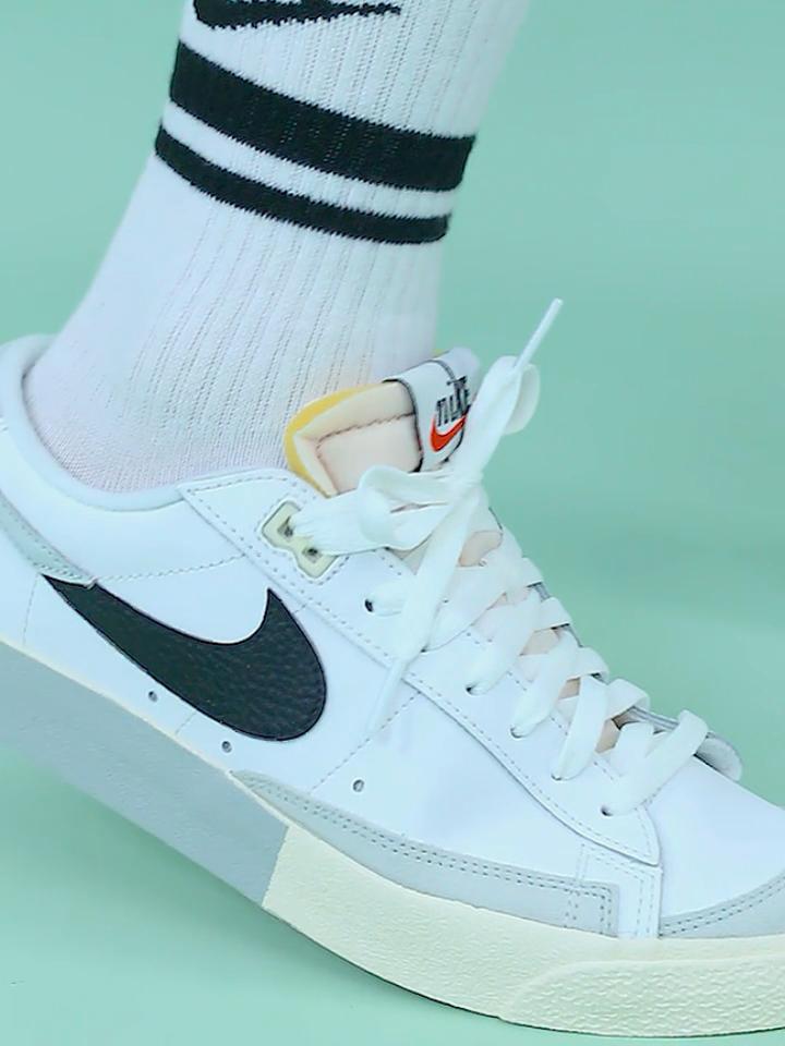 NIKE Sports Skateboarding Shoes for Men, Retro BLAZER LOW Sneakers, DZ2544-100