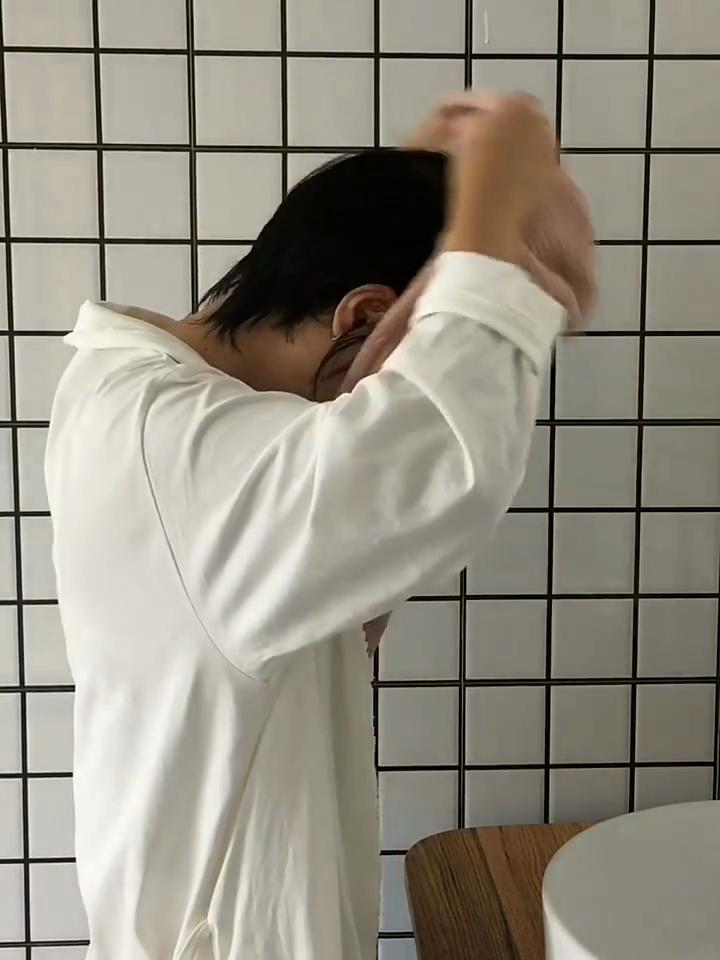 Ultra Soft Microfiber Towel - Fast Drying, Super Absorbent Wrap for Women & Girls, Gentle Care for Curly or Damaged Hair, Solid Bathroom Accessory