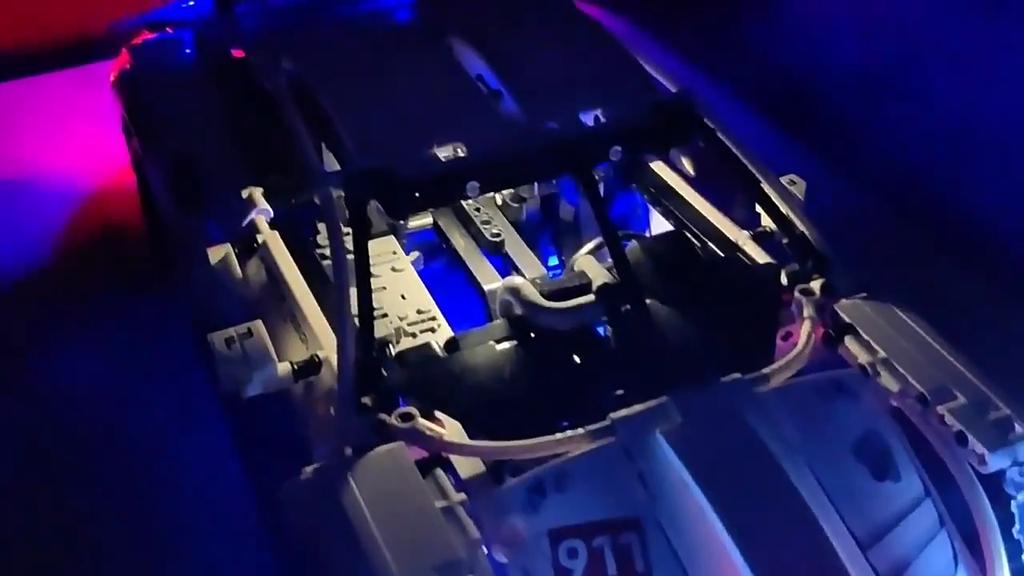 1280Pcs  Supercar 1:14 Car Toy Brick Puzzle Building Block Boy Toy