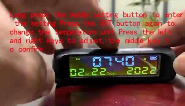 Солнечные автомобильные часы с ЖК-дисплеем даты и времени в автомобиле, цифровые часы для украшения автомобиля