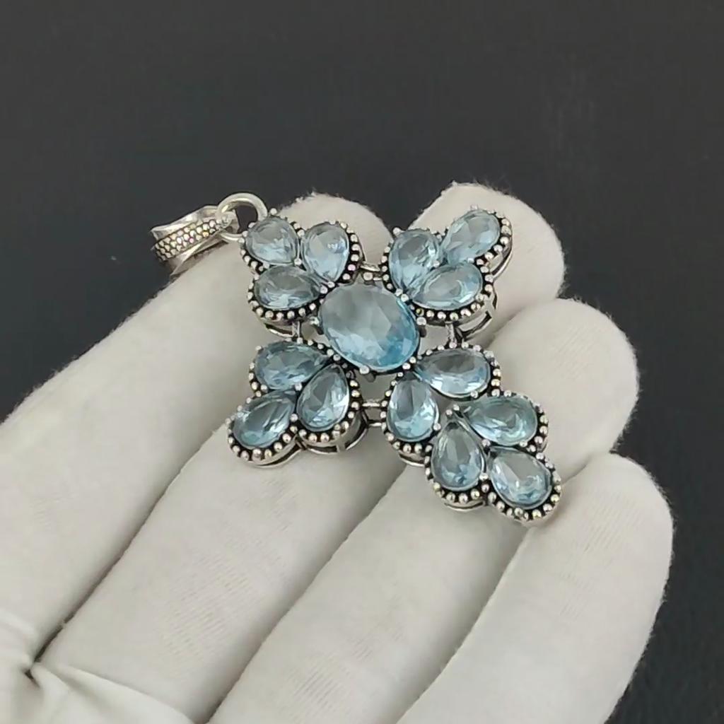 Удивительный серебряный крест с драгоценным камнем из голубого топаза из стерлингового серебра 925 пробы - дизайн груши ручной работы, повседневная одежда, праздничный наряд, подарок