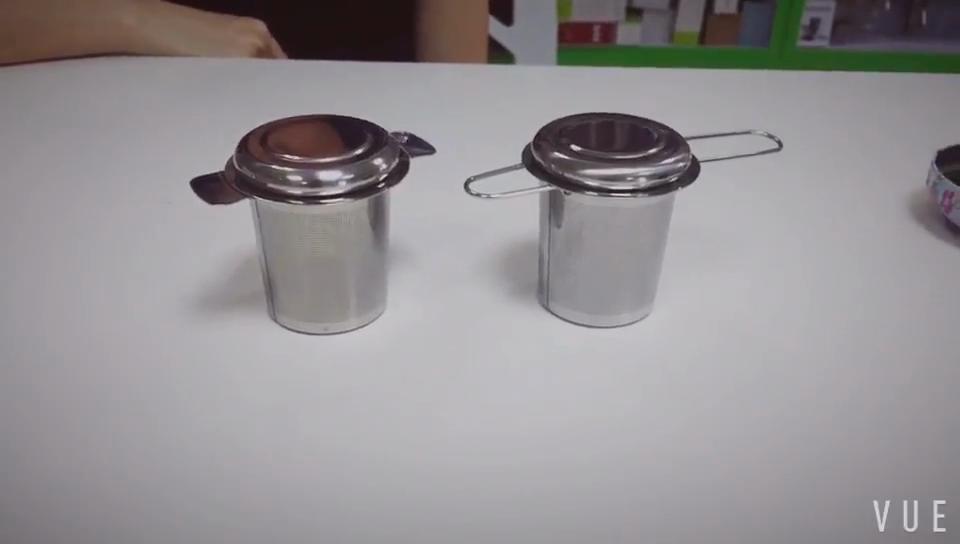 304 Stainless Steel Tea Drain with Lid Tea Strainer Collapsible Double Handle Tea Strainer with Lid Tea Brewer