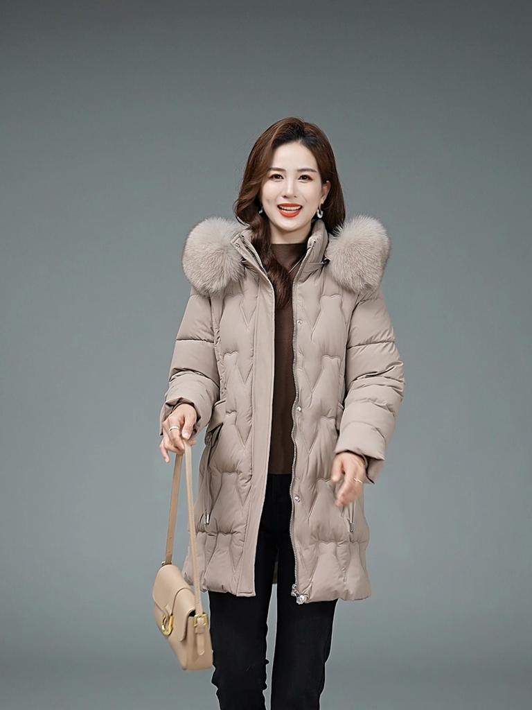 Middle Age Woman Winter Coats Hooded Faux Fur Collar Casual Thick Warm Long Parkas Women's Jackets