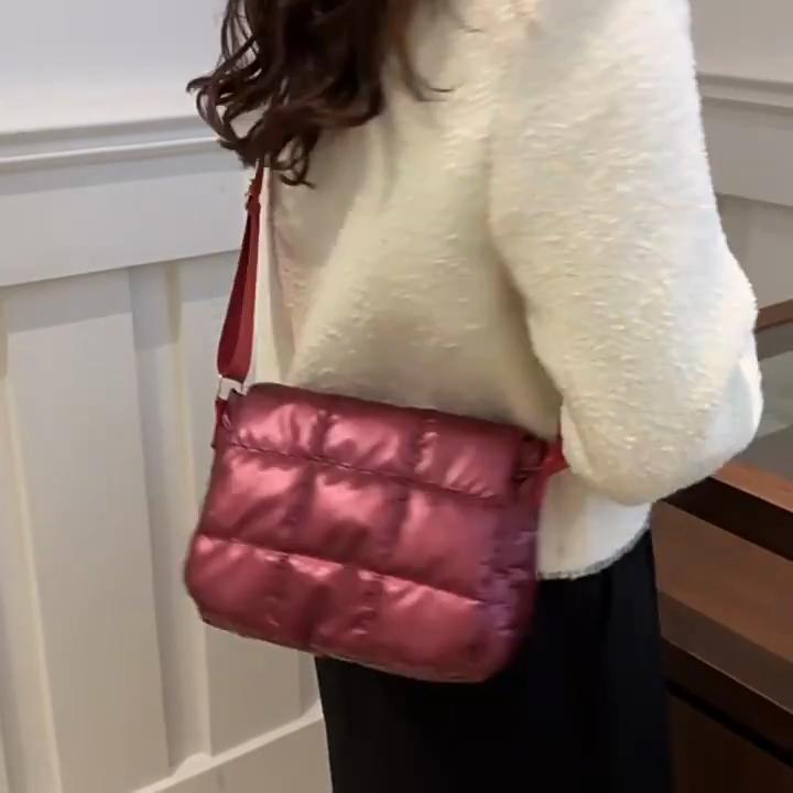 Yogodlns Women Elegant Quilted Shoulder Bags Cloud Pleated Bubbles Crossbody Bag Fashion Simple Solid Color Commute Shopping Bags